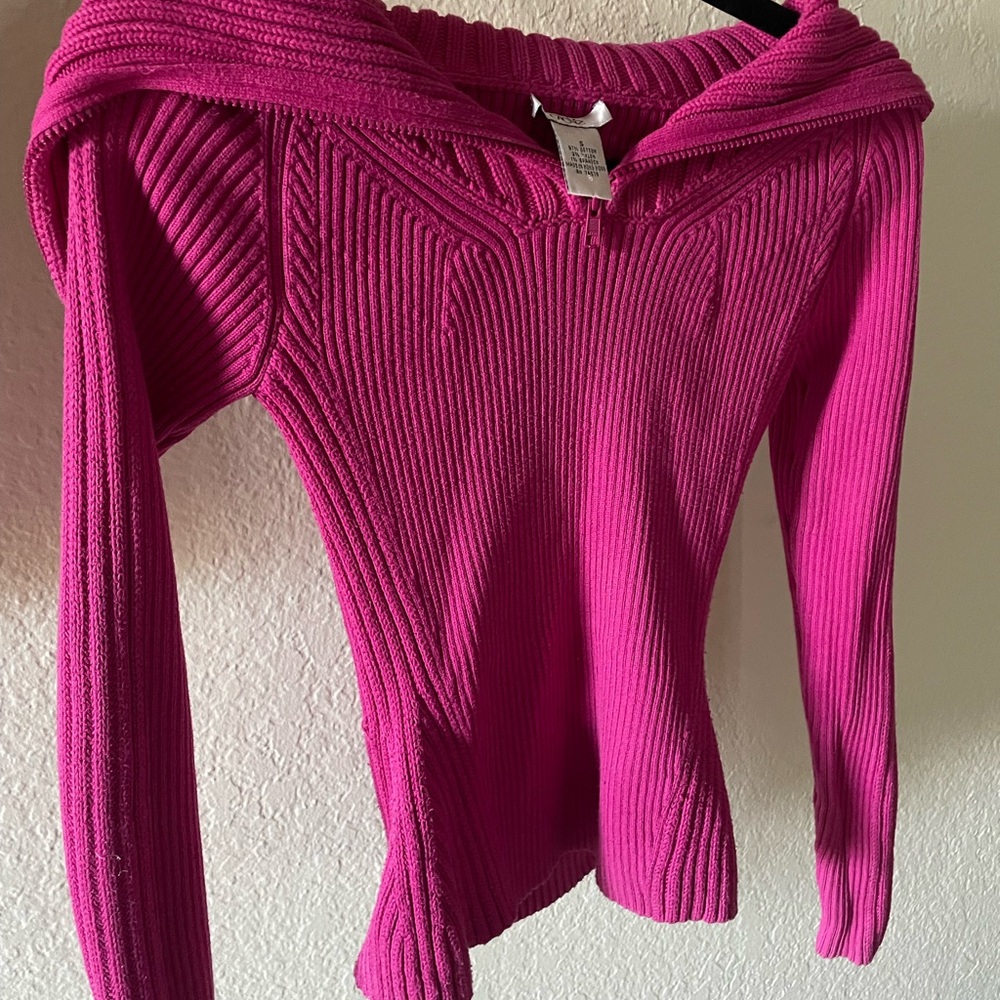 Cache Sweater